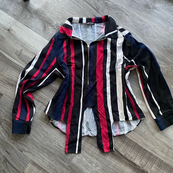 Michel Tops - Charlotte Russe Black/Red/White/Blue Long Sleeve Zipper Women's Top Blouse Sz L